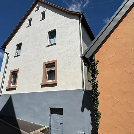 Ferienhaus Schiefe Stube